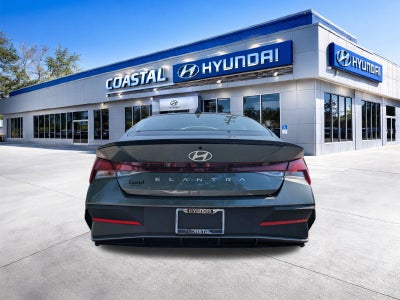 2025 Hyundai ELANTRA SEL Sport