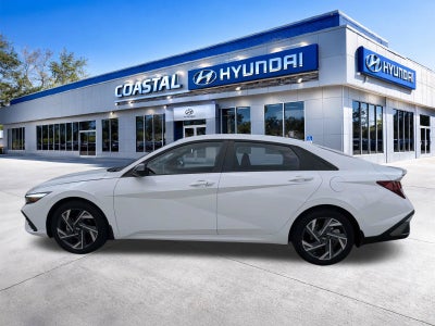 2025 Hyundai ELANTRA SEL Sport