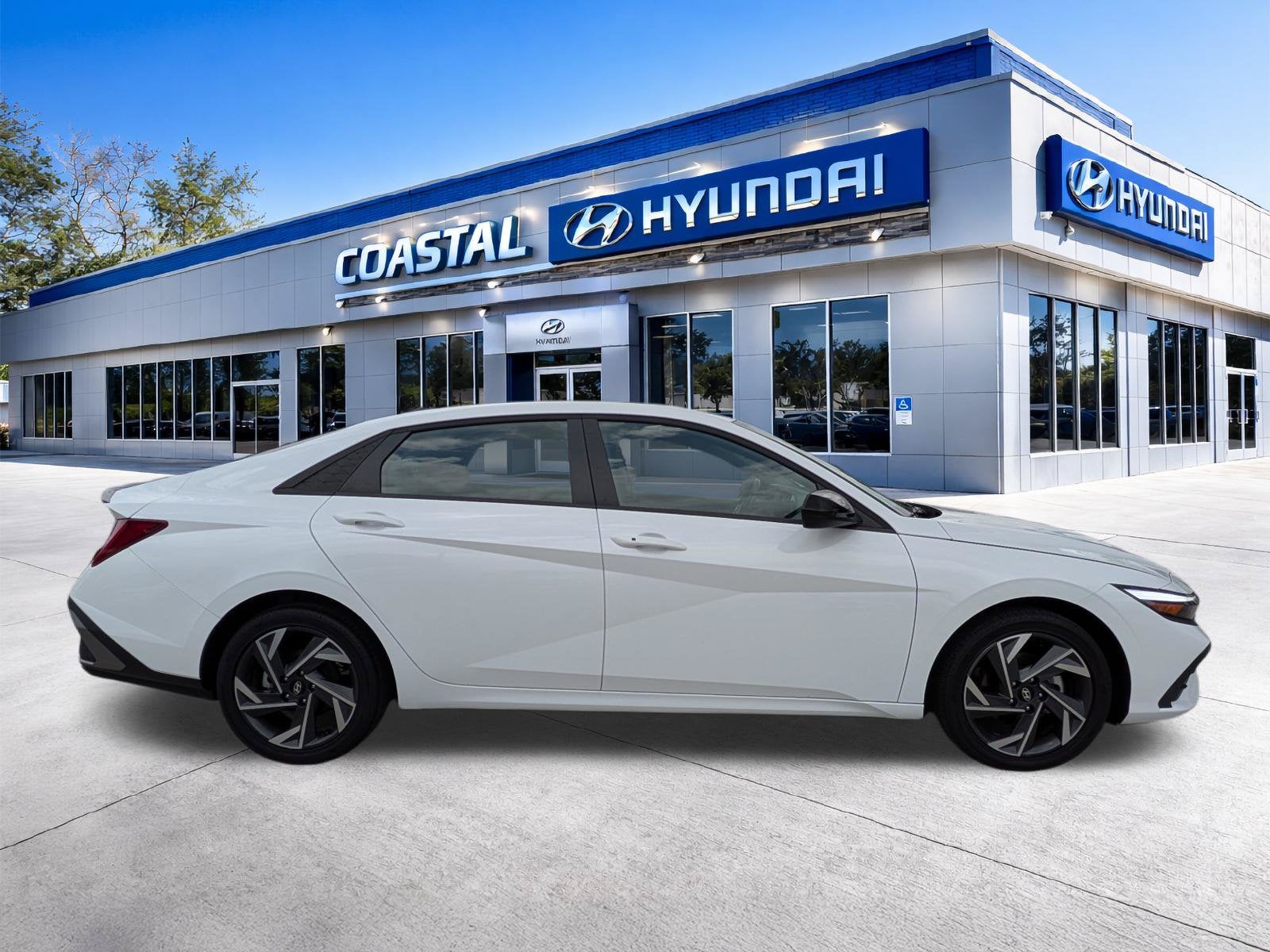 2025 Hyundai ELANTRA HYBRID SEL Sport