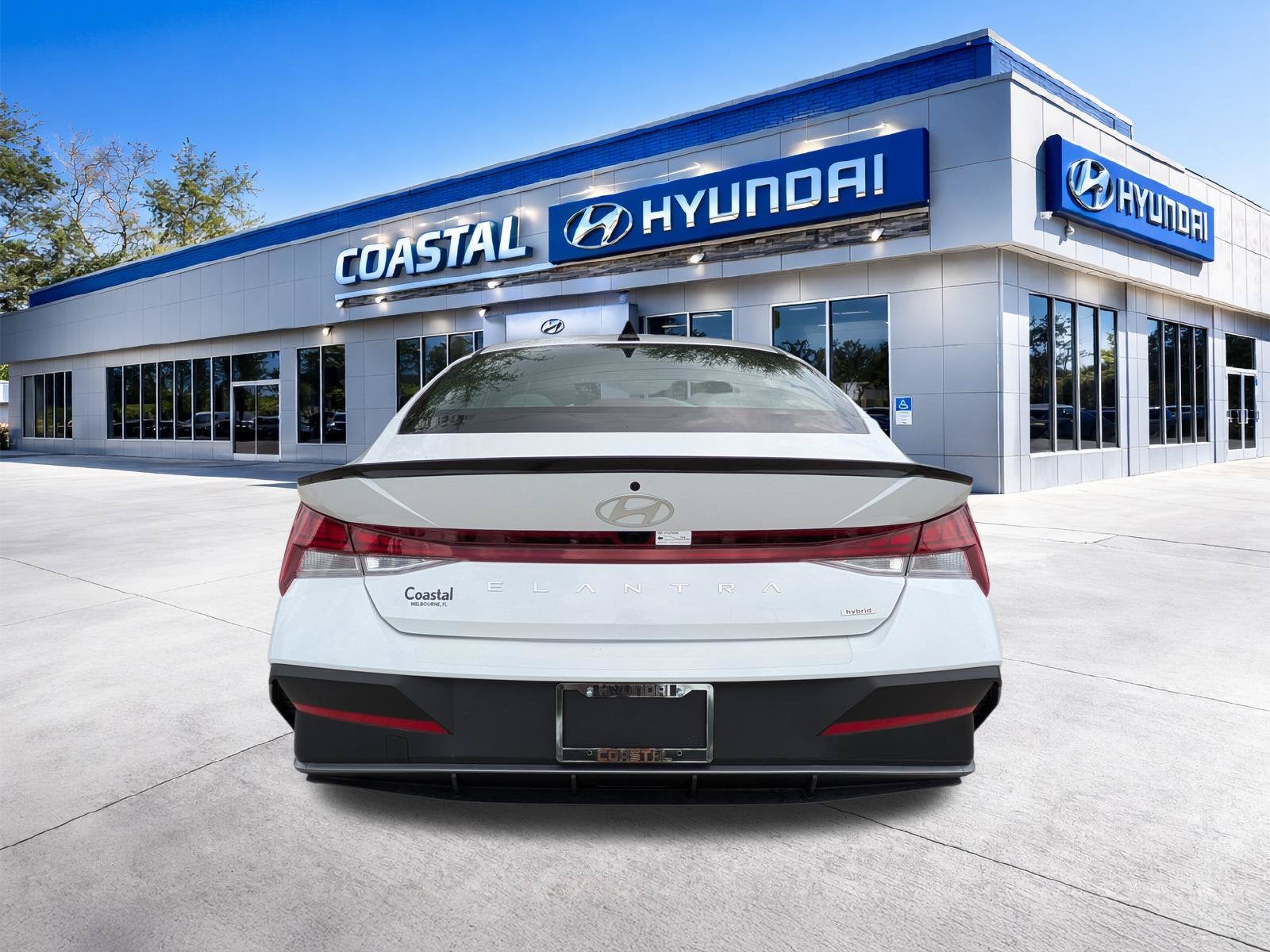 2025 Hyundai ELANTRA HYBRID SEL Sport