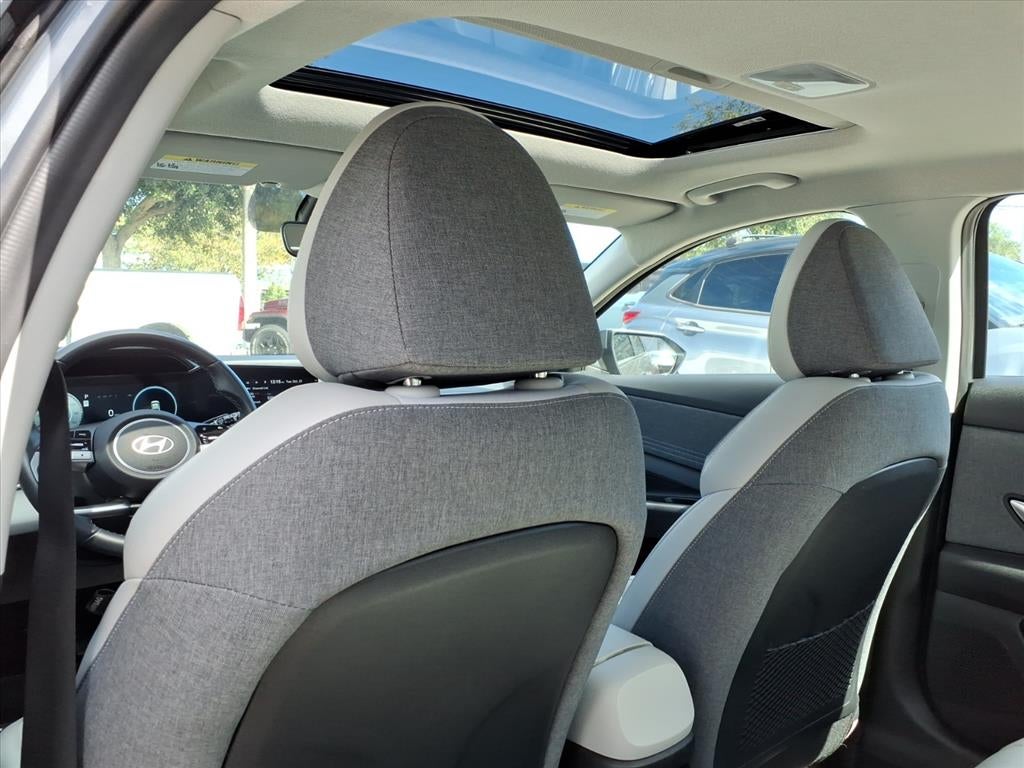 2024 Hyundai ELANTRA Limited CERTIFIED