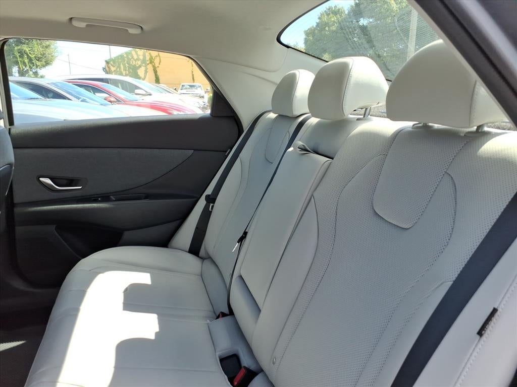 2024 Hyundai ELANTRA Limited CERTIFIED