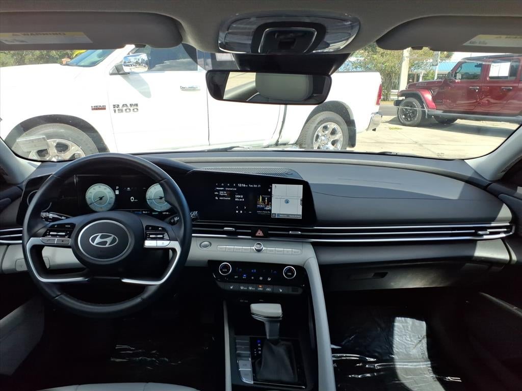 2024 Hyundai ELANTRA Limited CERTIFIED