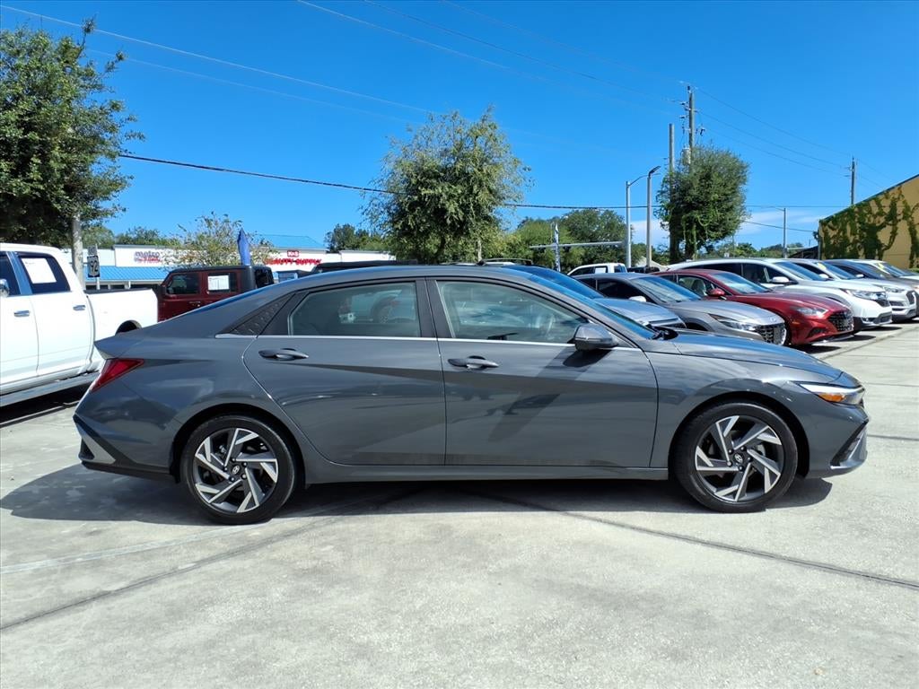 2024 Hyundai ELANTRA Limited CERTIFIED