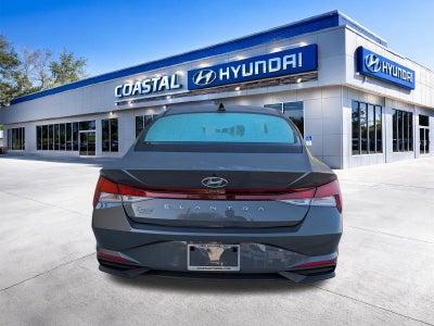 2023 Hyundai ELANTRA SEL