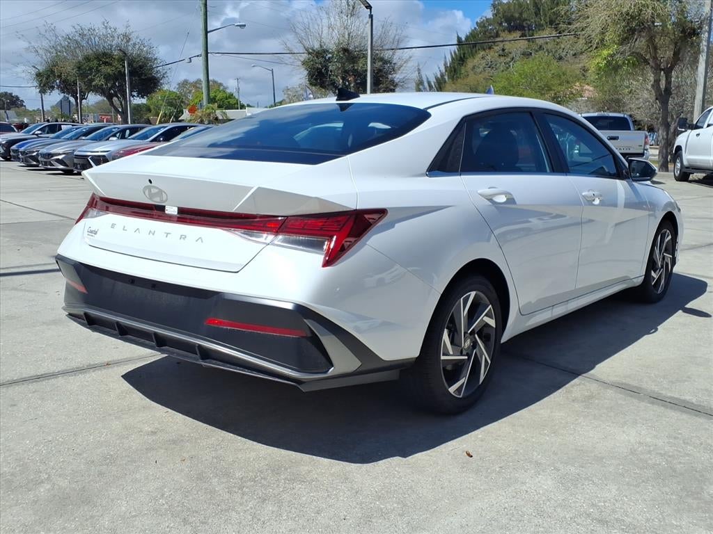 2025 Hyundai ELANTRA SEL Convenience