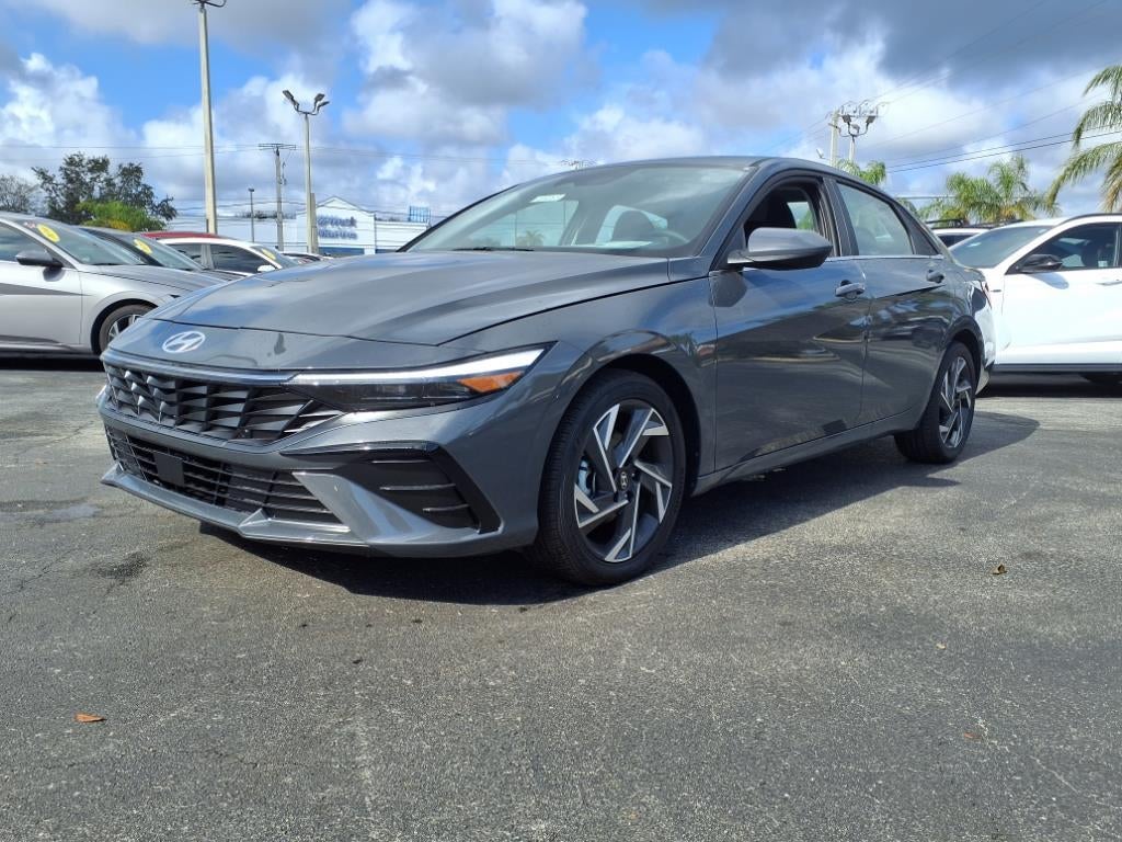 2025 Hyundai ELANTRA SEL Convenience