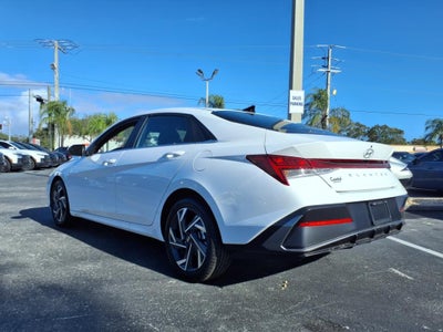 2025 Hyundai ELANTRA SEL Convenience