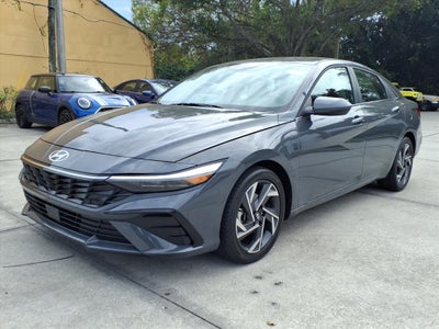 2025 Hyundai ELANTRA SEL Convenience