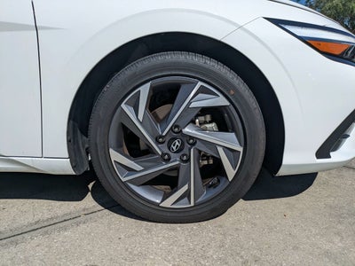 2025 Hyundai ELANTRA SEL Convenience
