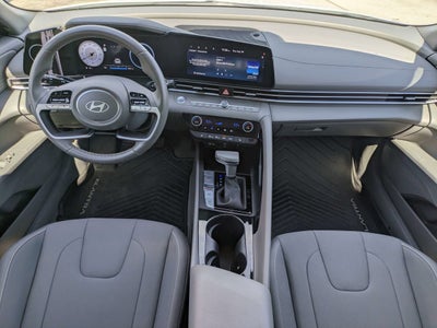 2025 Hyundai ELANTRA SEL Convenience