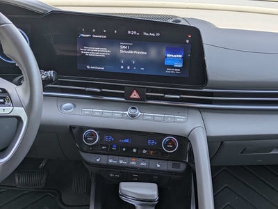 2025 Hyundai ELANTRA SEL Convenience