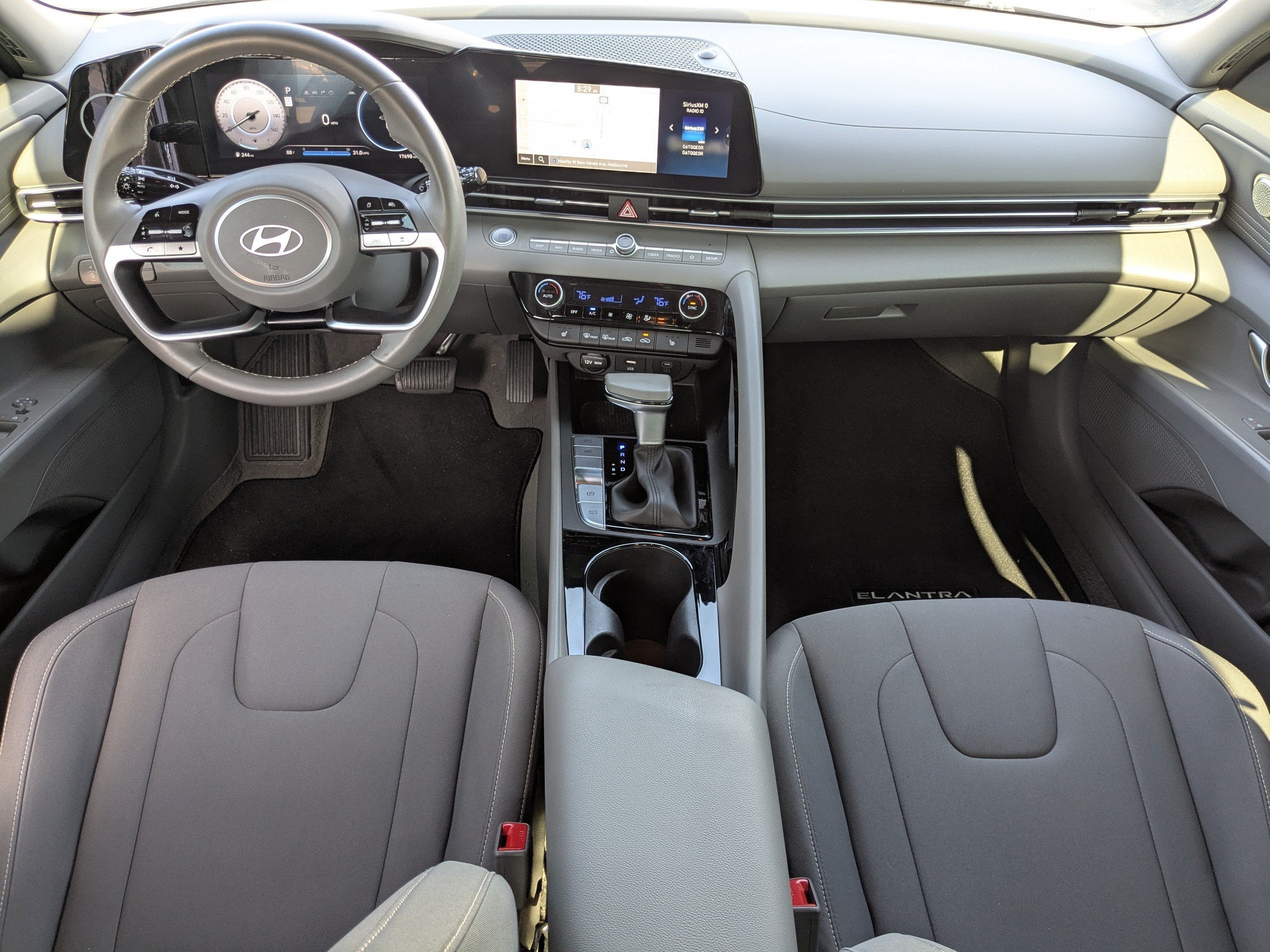 2025 Hyundai ELANTRA SEL Convenience