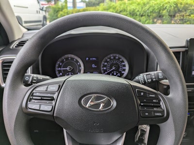 2021 Hyundai VENUE SE