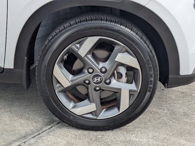 2024 Hyundai VENUE SEL