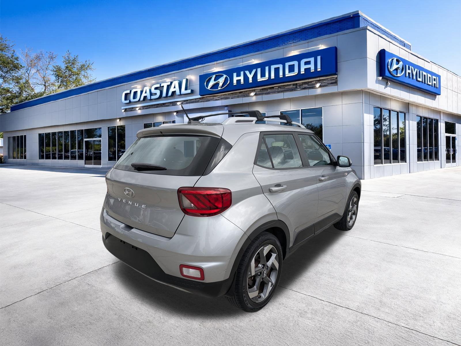 2024 Hyundai VENUE SEL