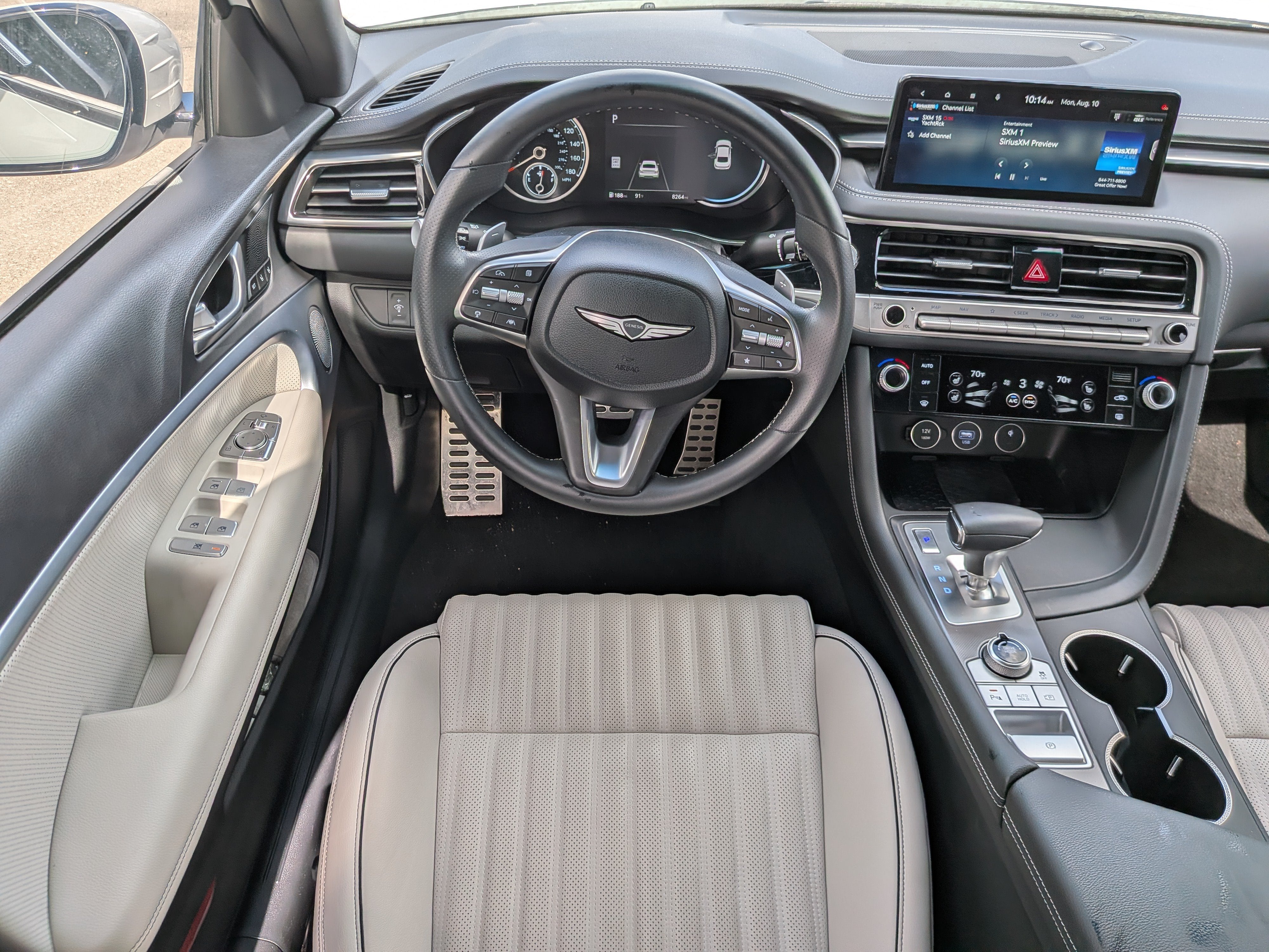 2025 Genesis G70 2.5T