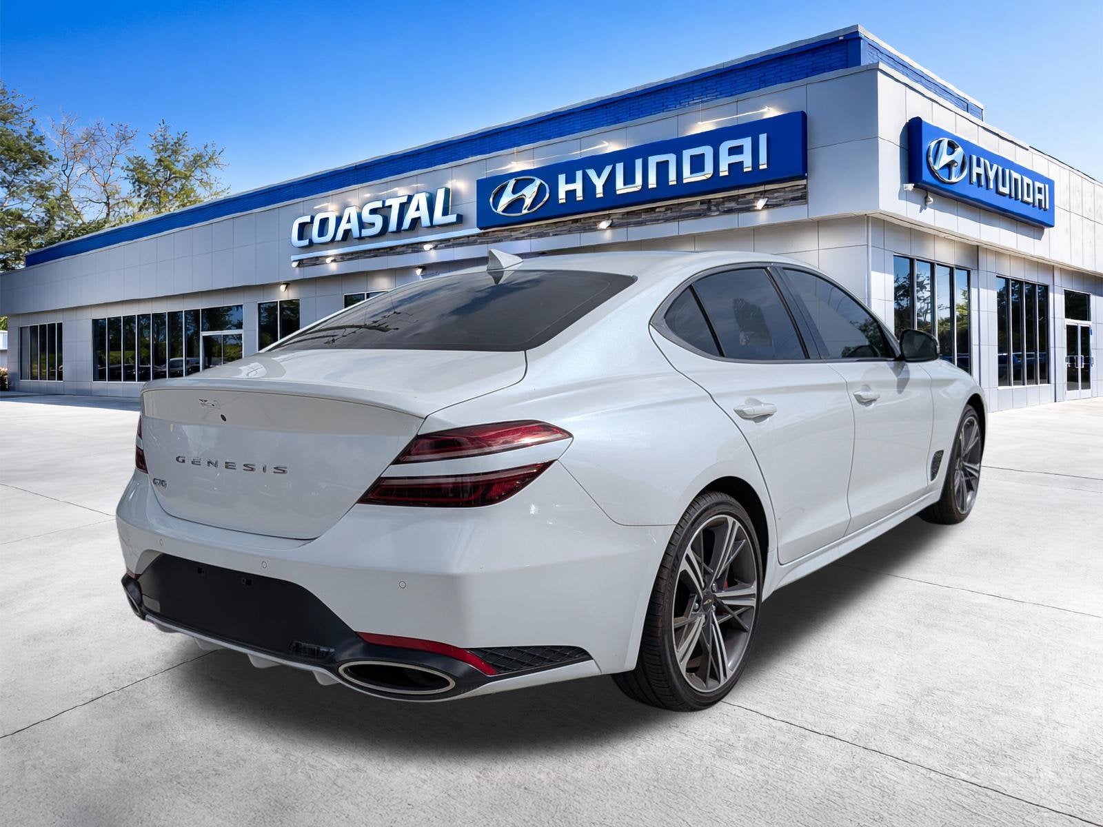 2025 Genesis G70 2.5T