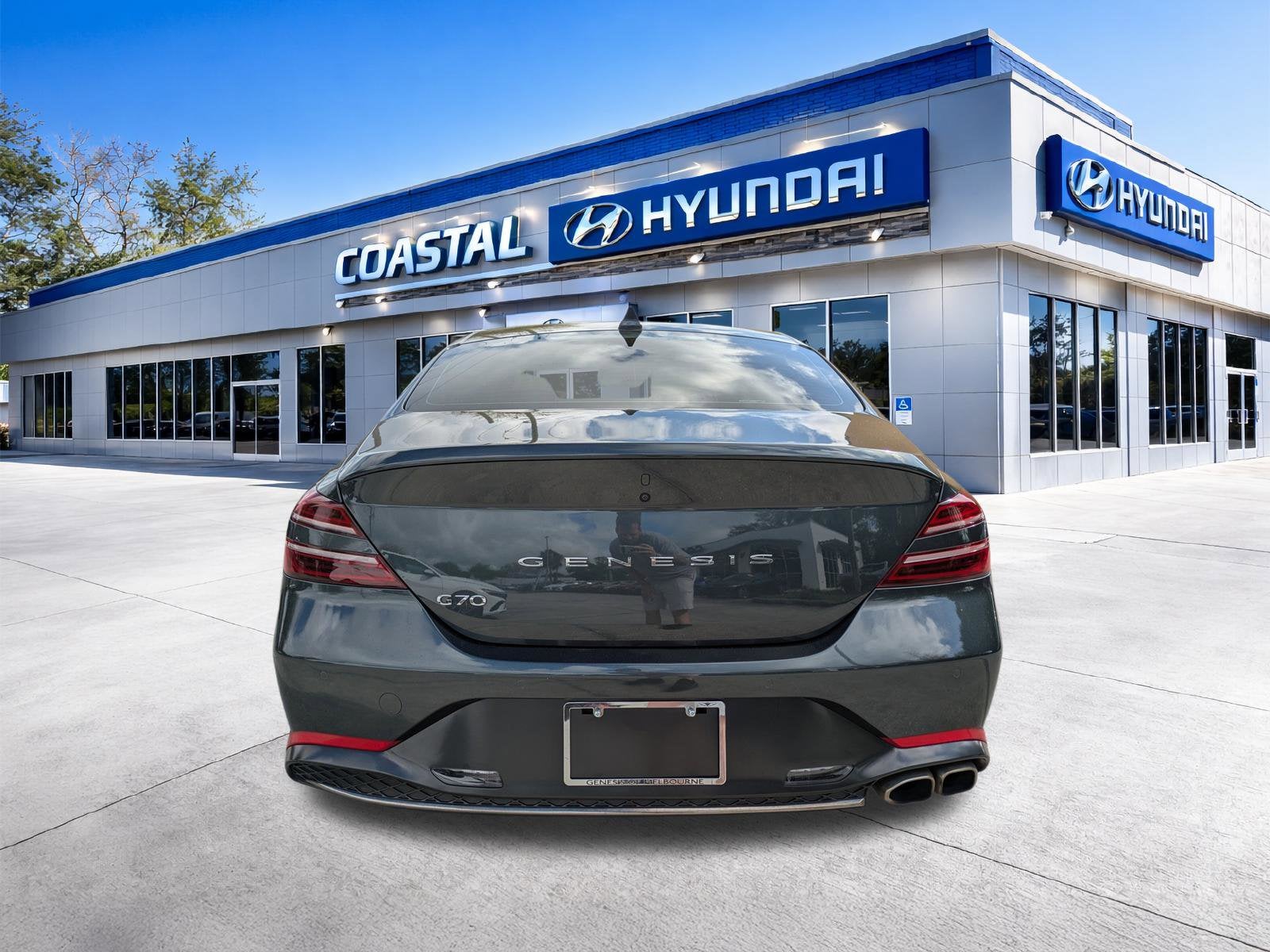 2023 Genesis G70 2.0T