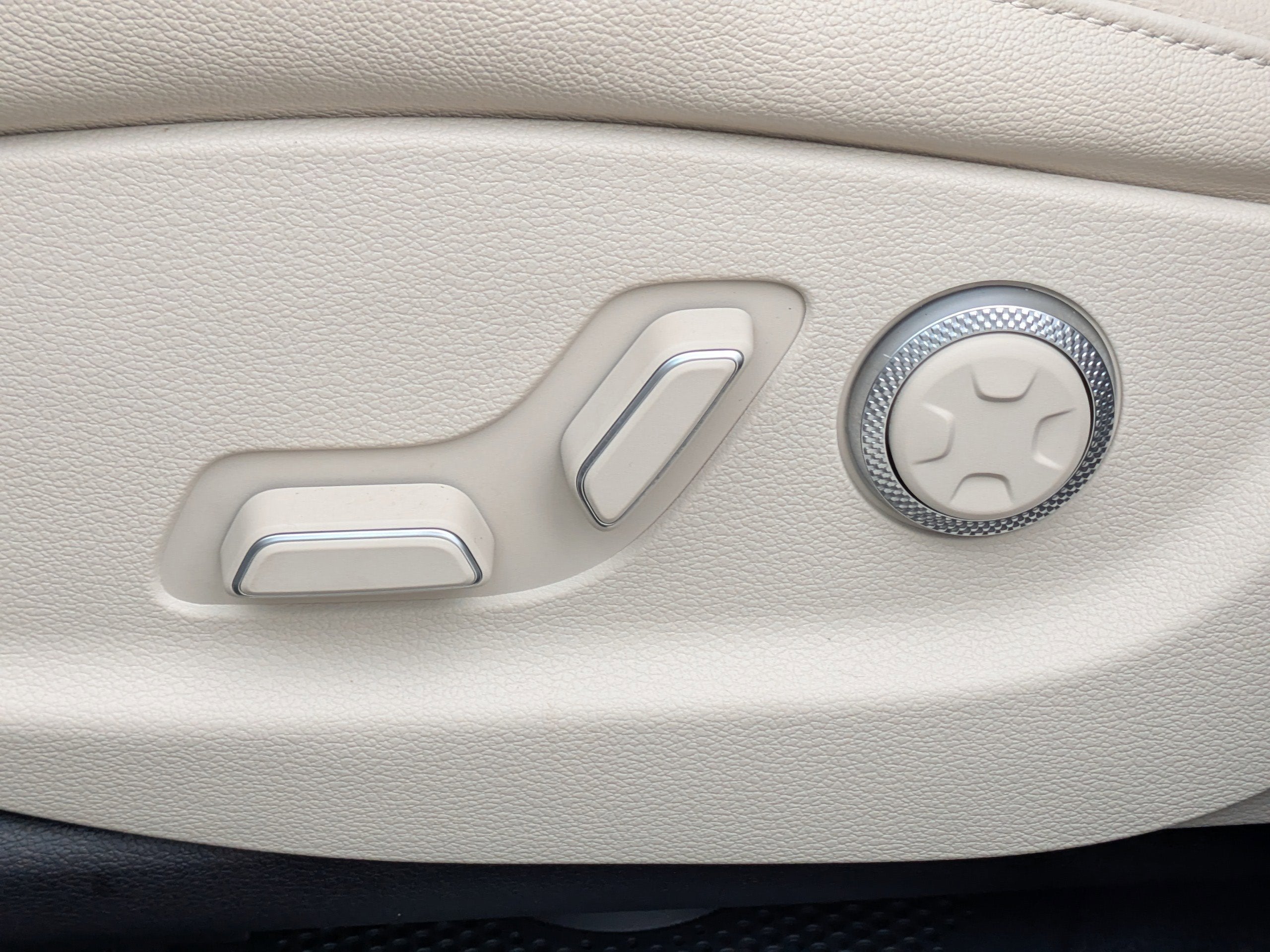 2025 Genesis GV80 2.5T Advanced