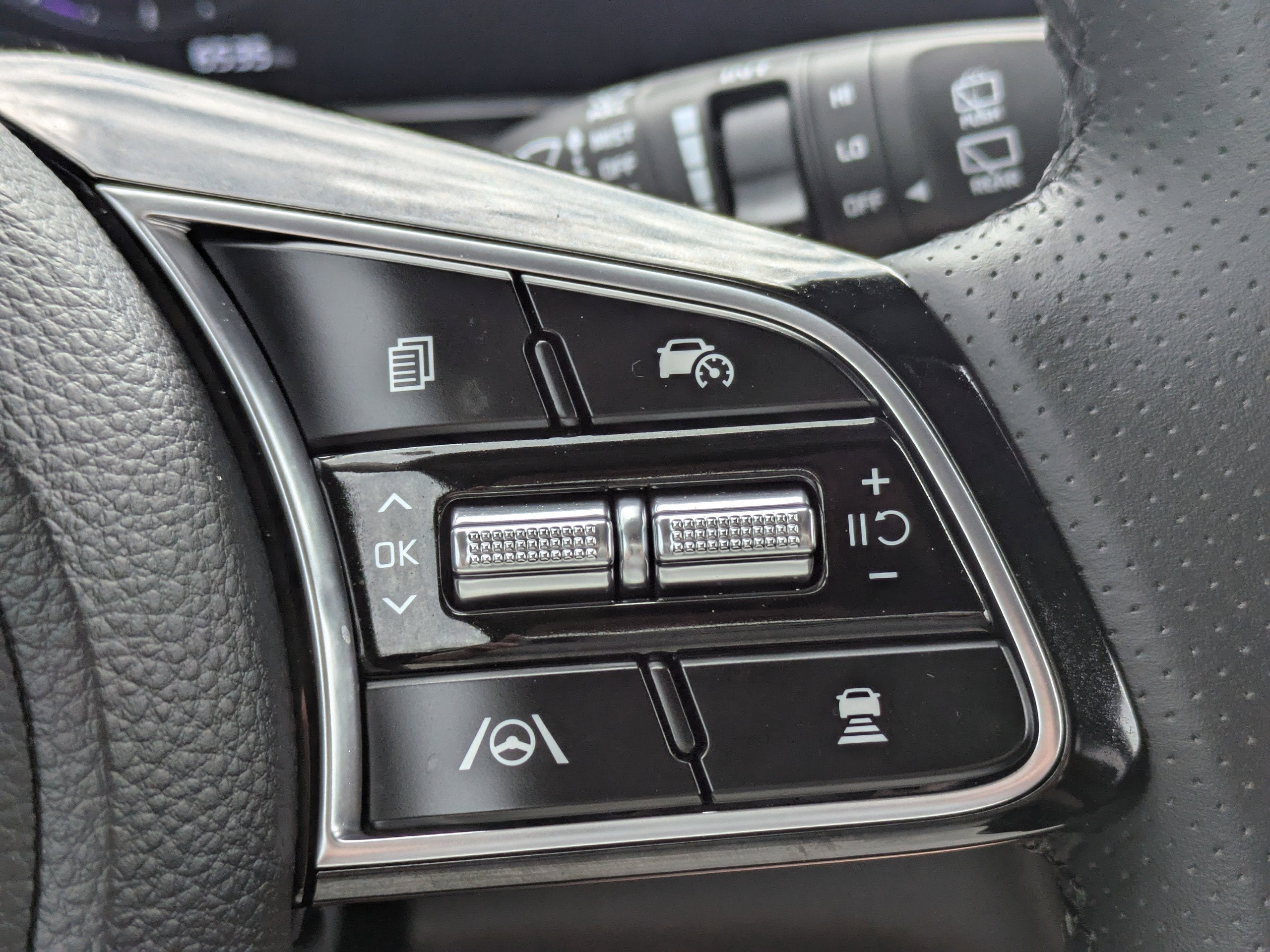 2025 Kia Seltos SX