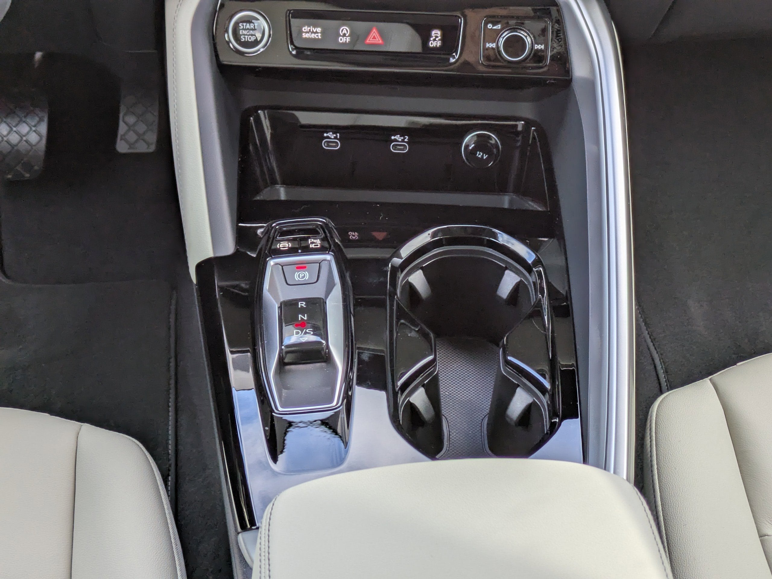 2025 Audi Q5 Premium