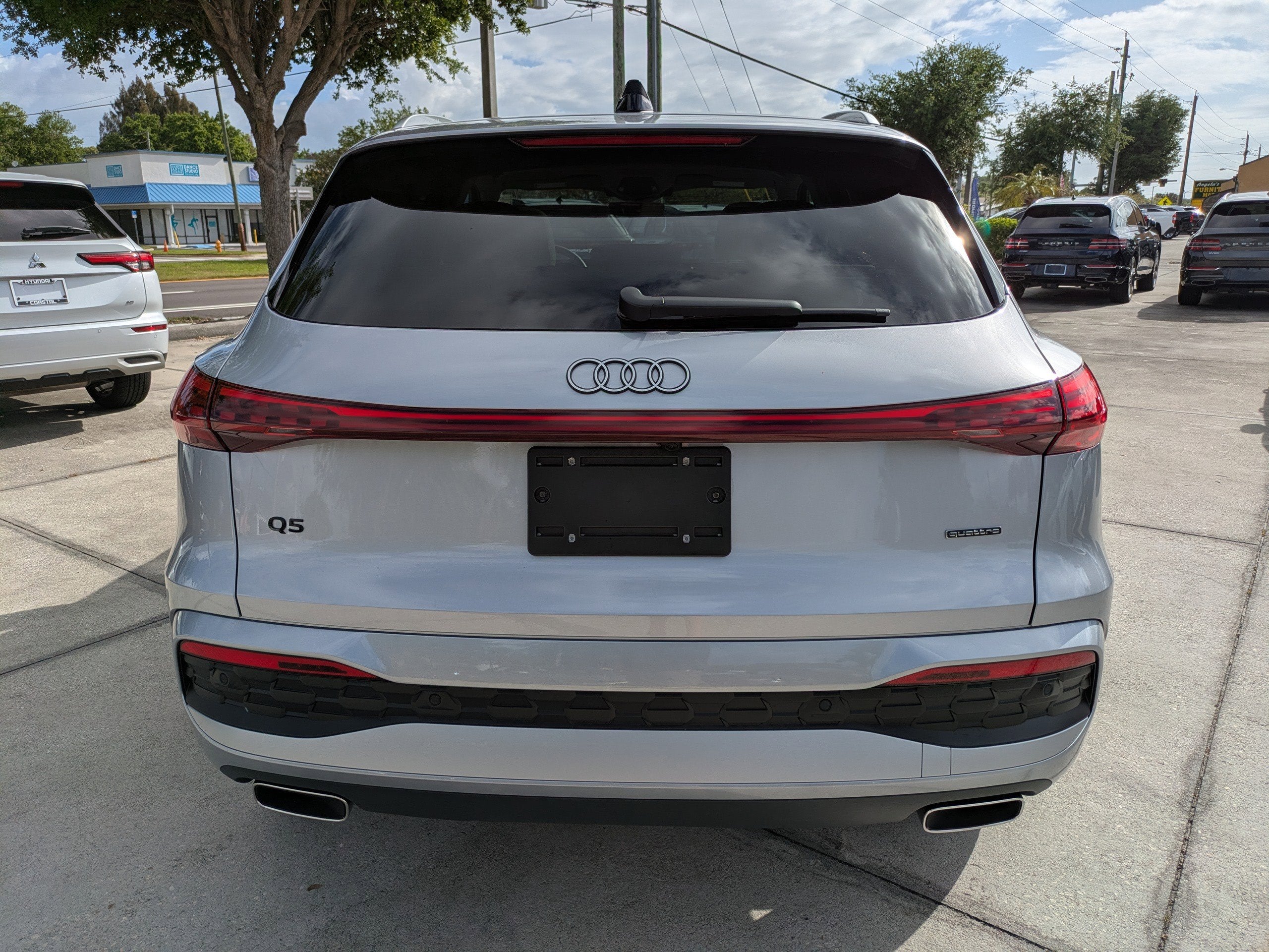 2025 Audi Q5 Premium