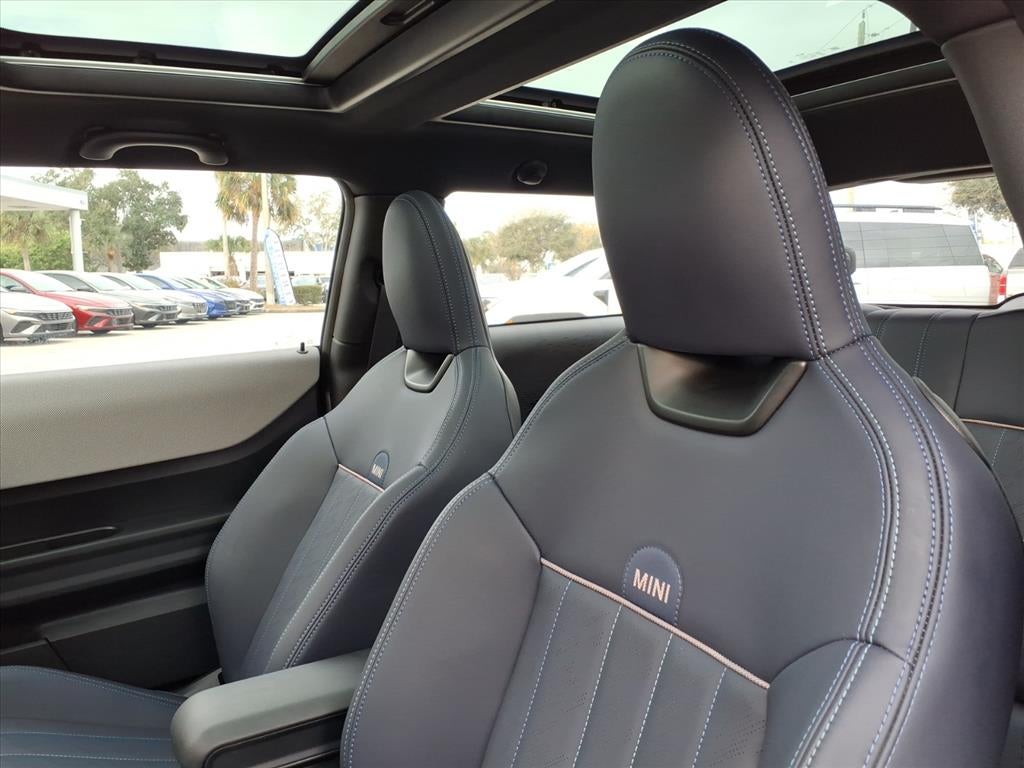 2025 MINI Hardtop 2 Door Cooper