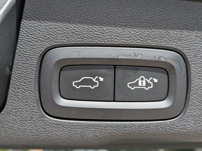 2022 Volvo XC60 Inscription