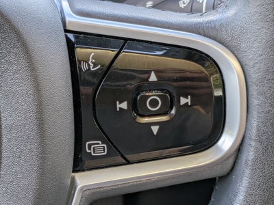 2022 Volvo XC60 Inscription