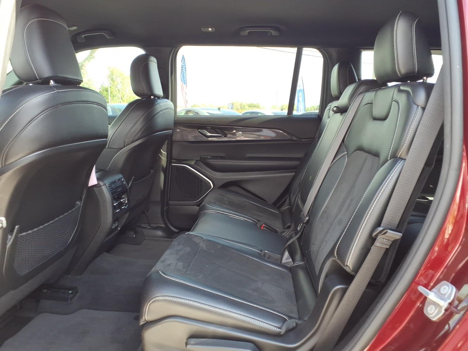 2022 Jeep Grand Cherokee L Altitude