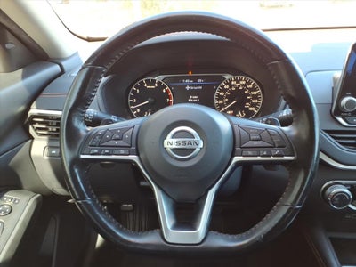 2022 Nissan Altima 2.0 SR