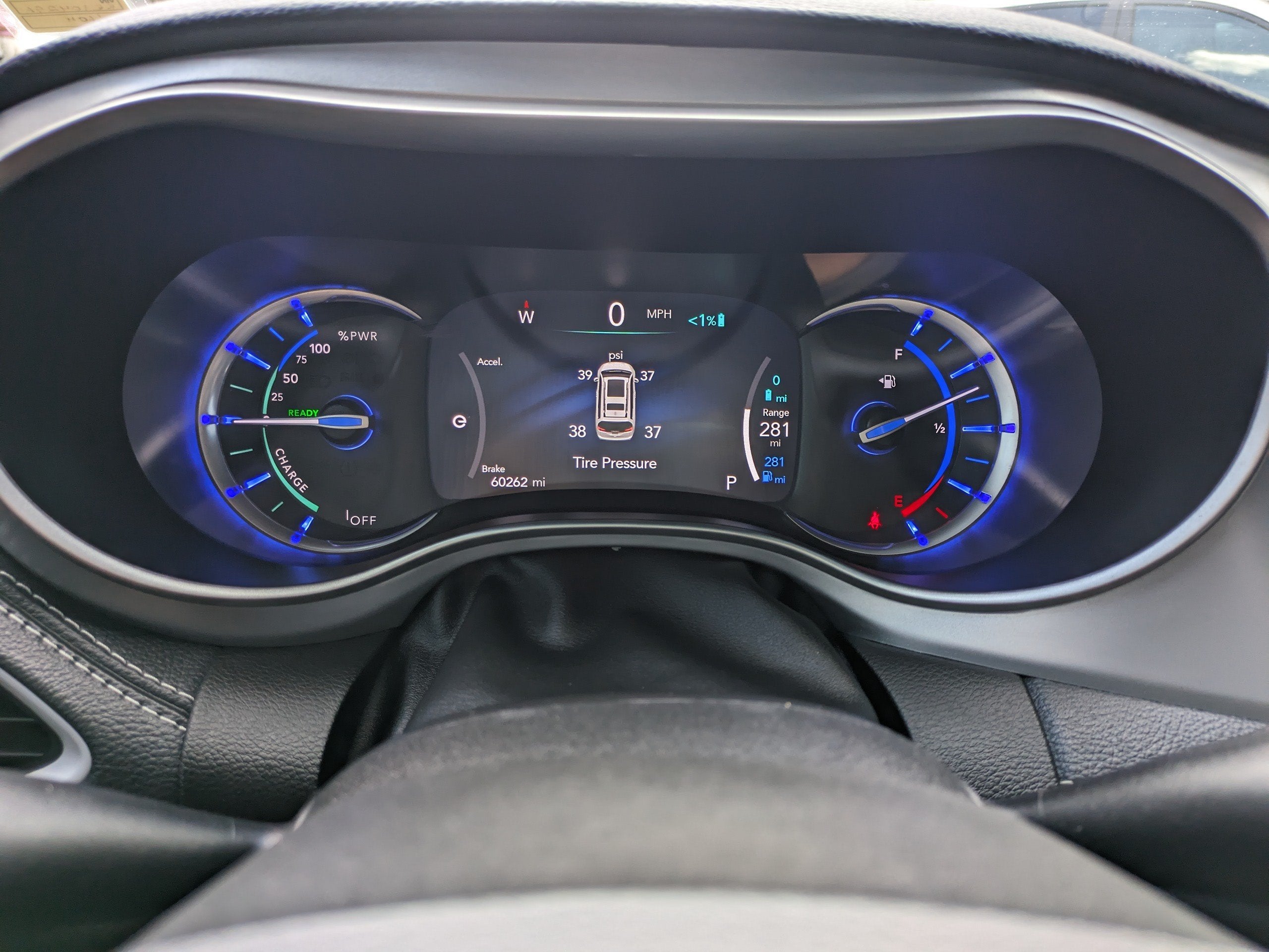 2024 Chrysler Pacifica Hybrid S Appearance Pkg