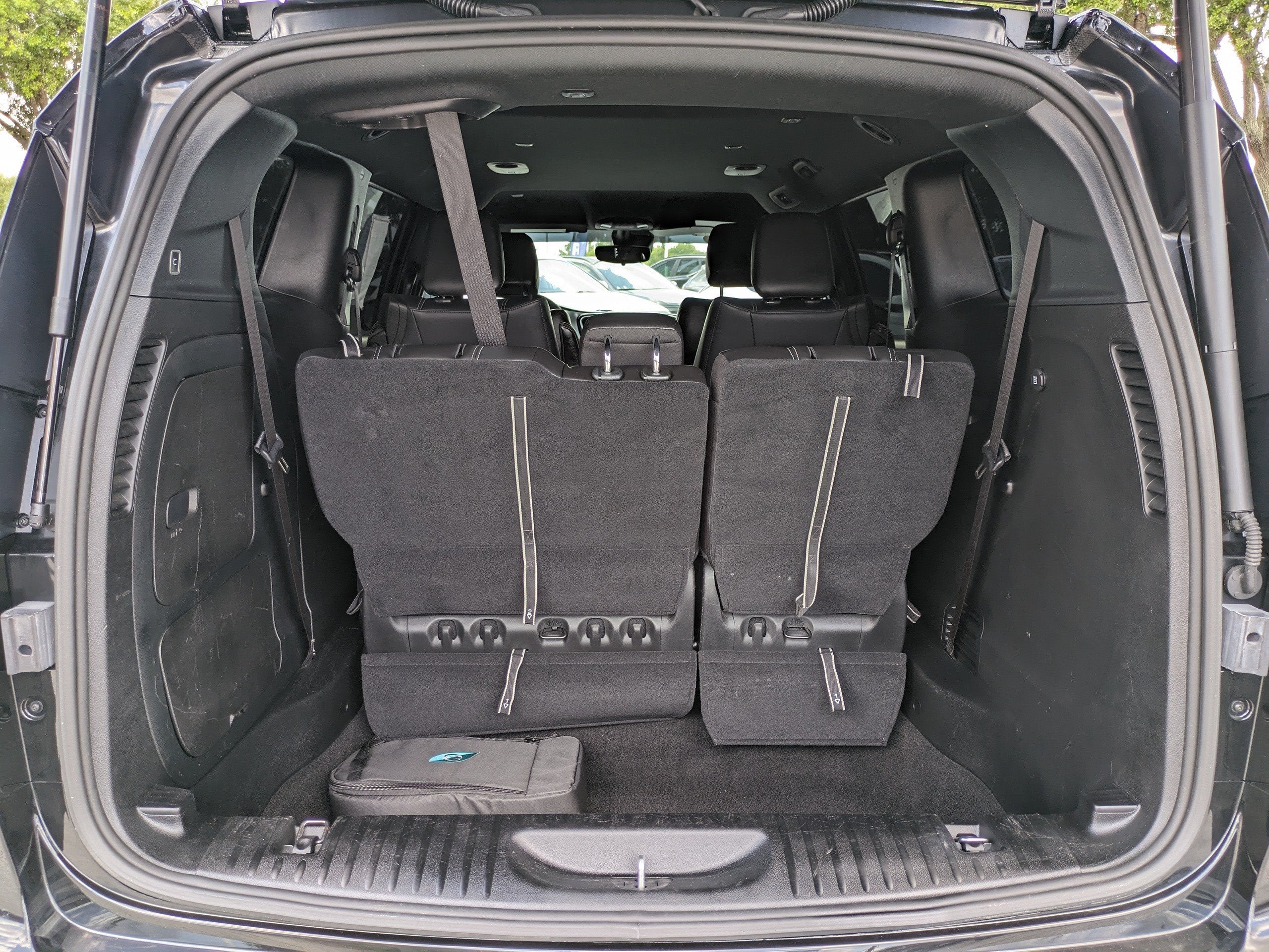 2024 Chrysler Pacifica Hybrid S Appearance Pkg