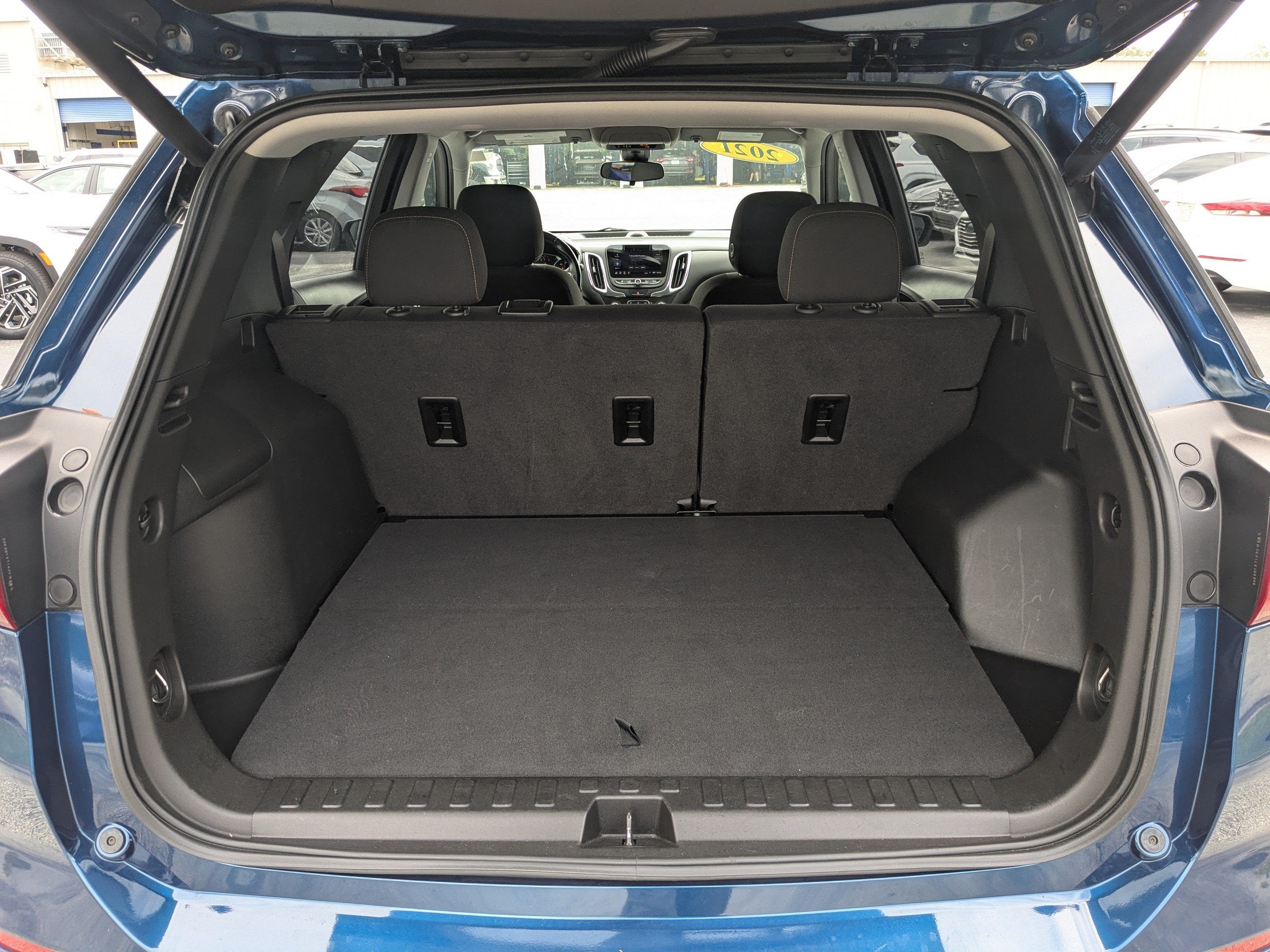 2021 Chevrolet Equinox LT - Photo 15