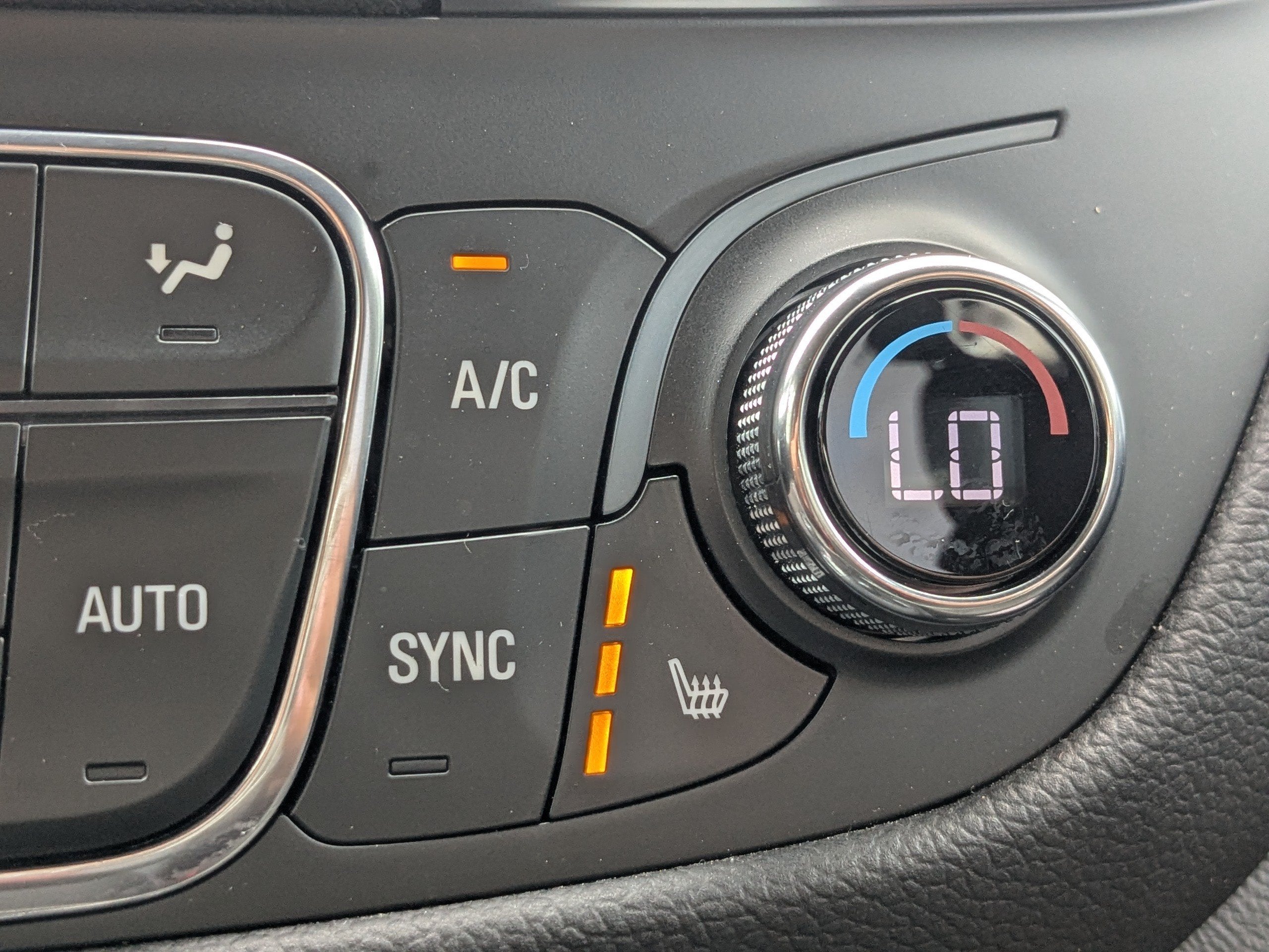 2021 Chevrolet Equinox LT - Photo 28