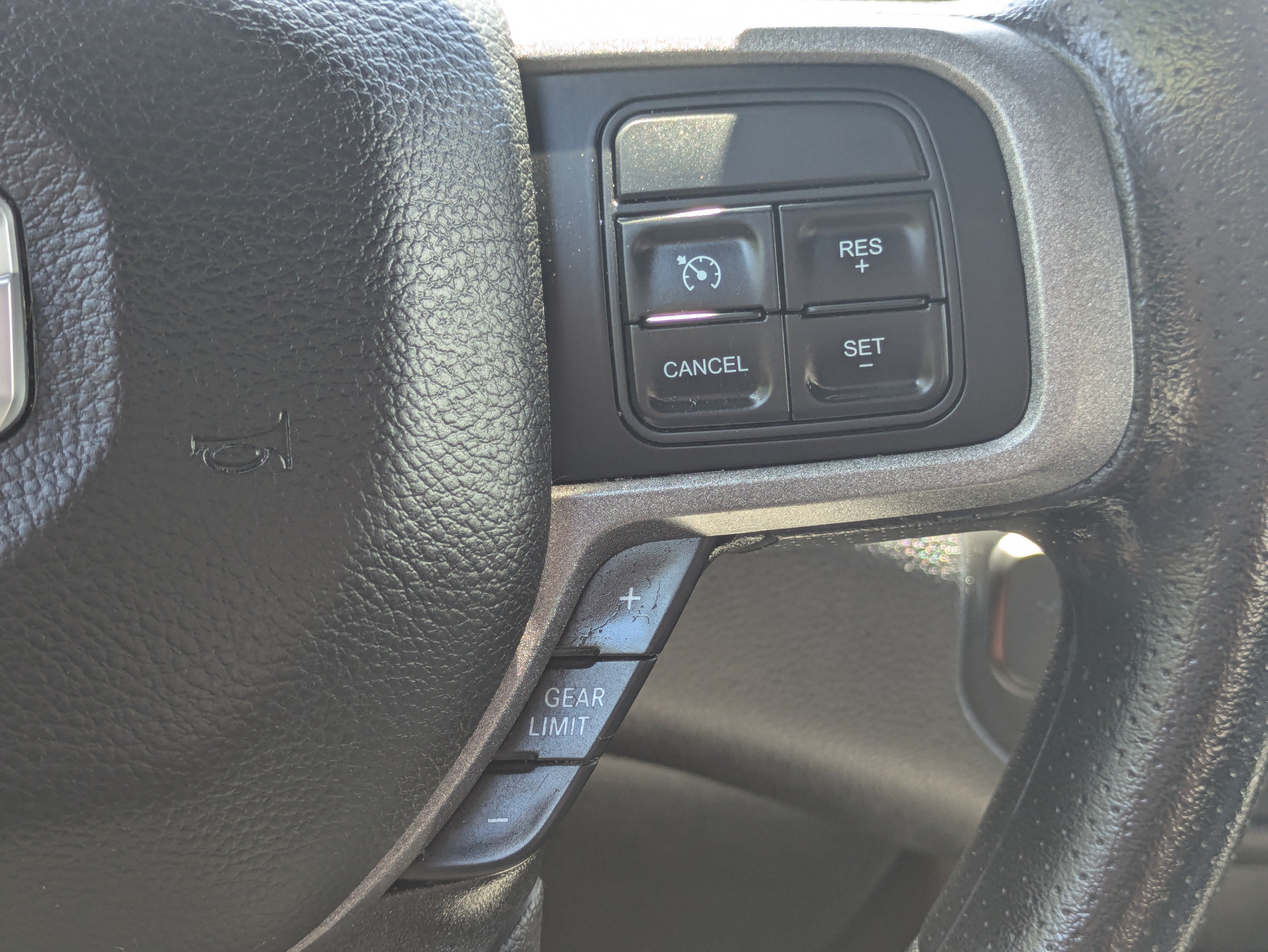 2022 RAM Ram 2500 Pickup Tradesman - Photo 25