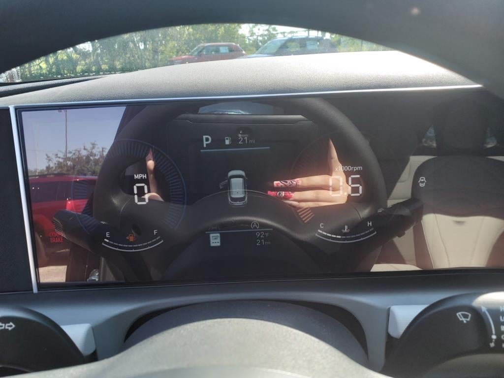 2025 Hyundai TUCSON SEL FWD