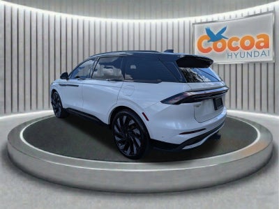 2024 Lincoln Nautilus Reserve