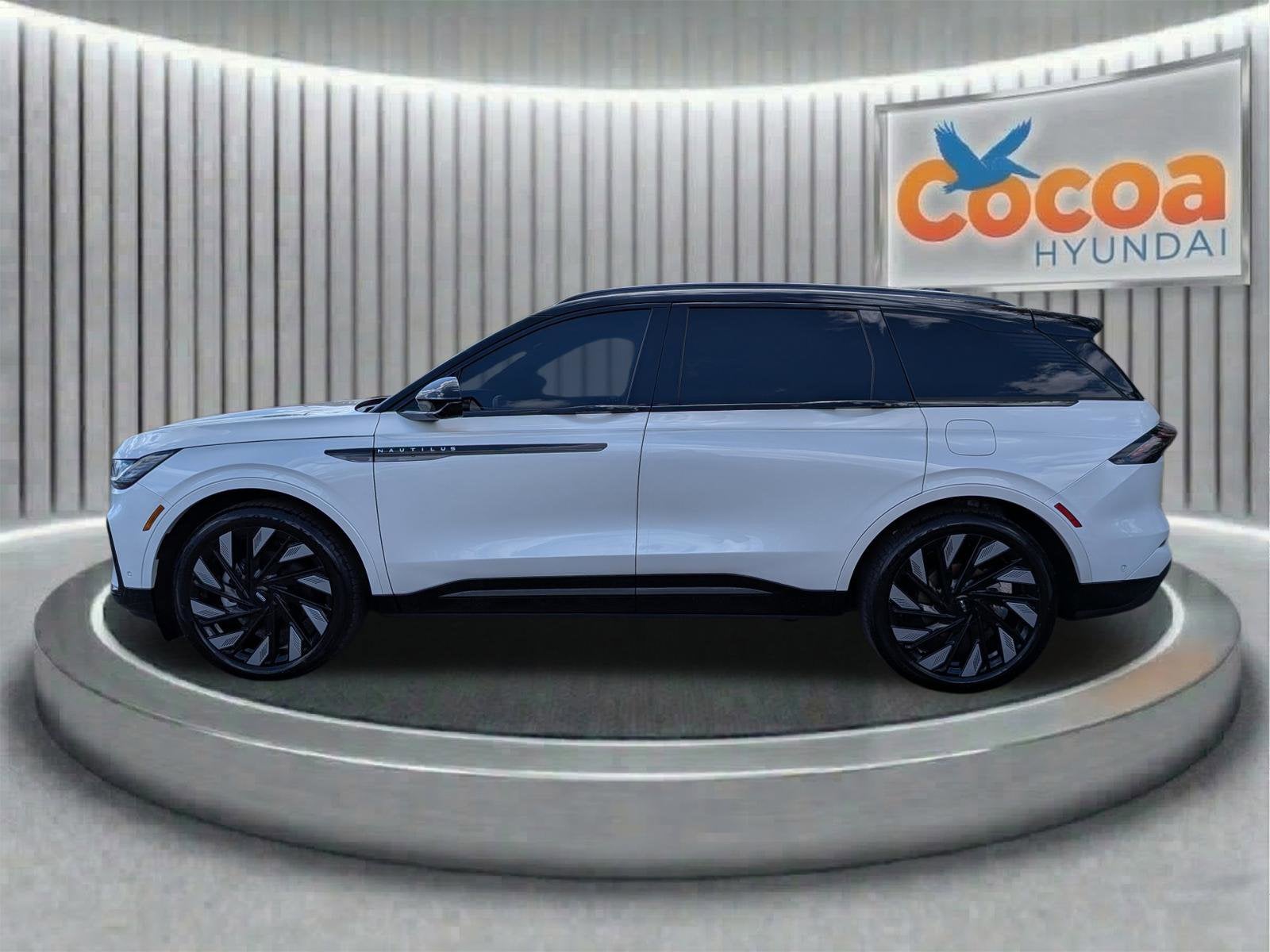 2024 Lincoln Nautilus Reserve