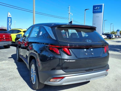 2026 Hyundai TUCSON SE FWD
