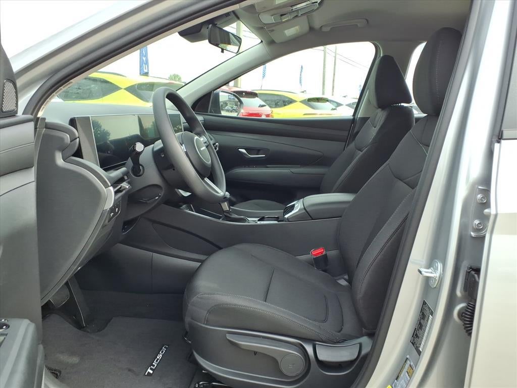 2026 Hyundai TUCSON SE FWD