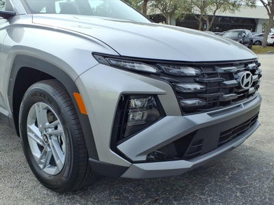 2026 Hyundai TUCSON SE FWD