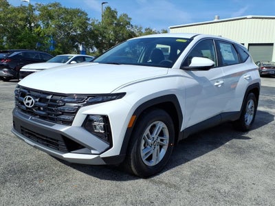 2026 Hyundai TUCSON SE FWD