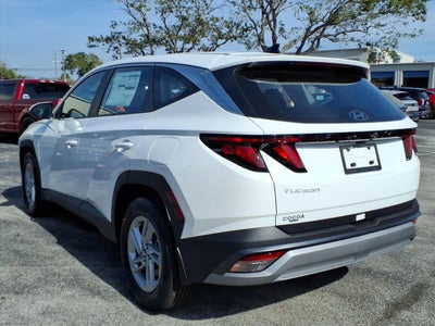 2026 Hyundai TUCSON SE FWD