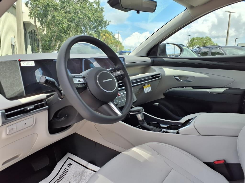 2026 Hyundai TUCSON SE FWD