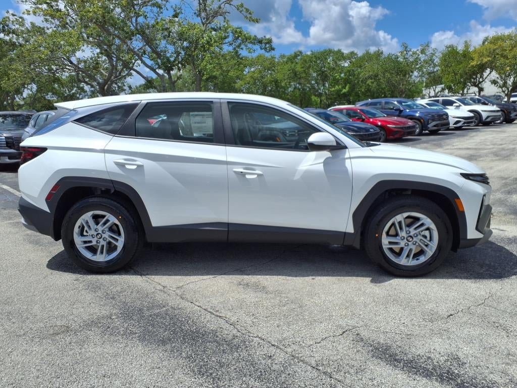 2026 Hyundai TUCSON SE FWD