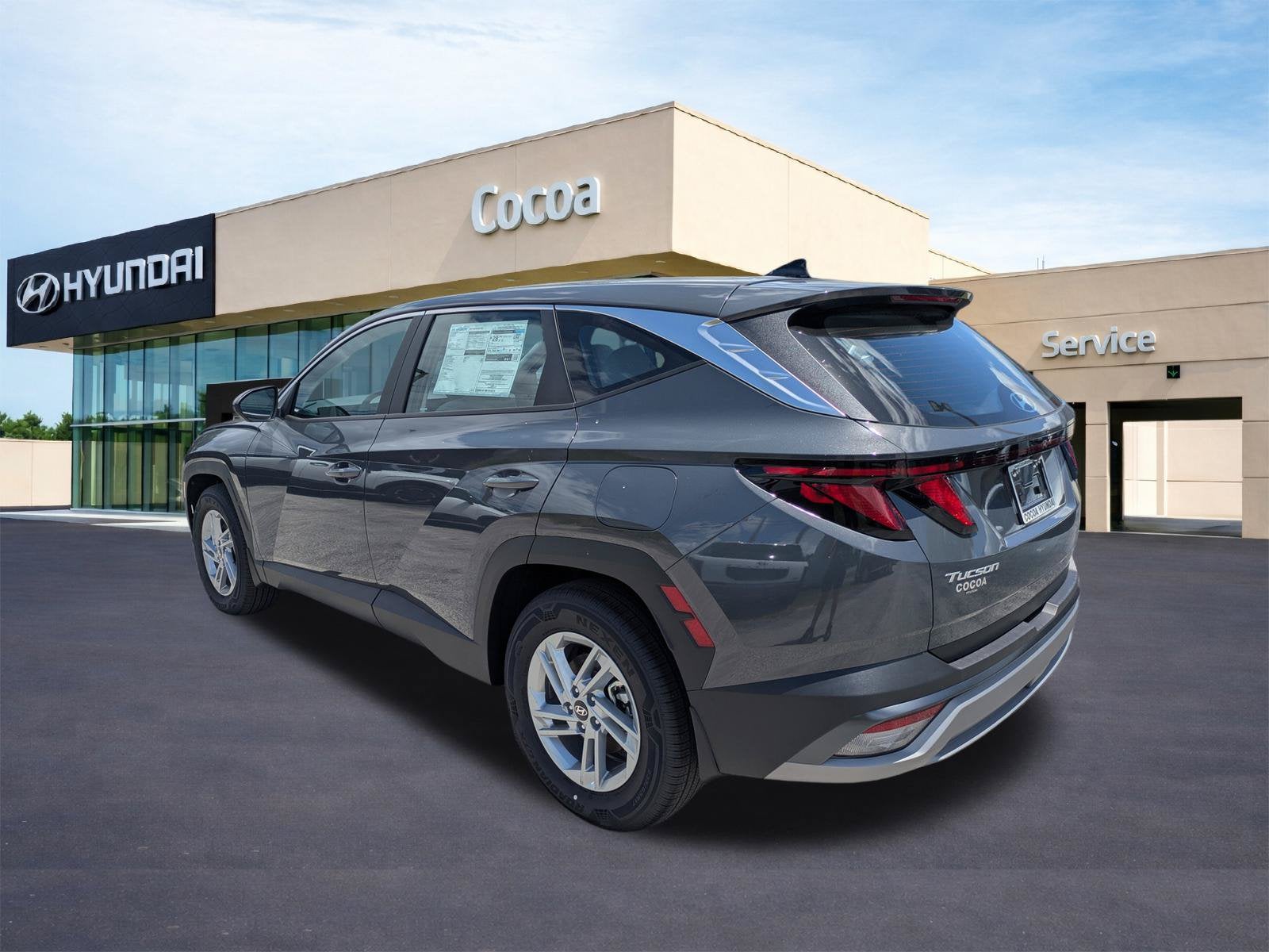 2026 Hyundai TUCSON SE