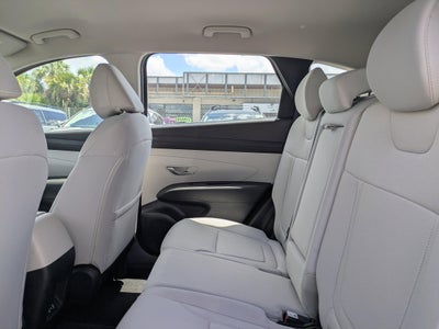 2026 Hyundai TUCSON SE