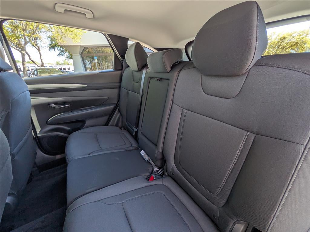 2026 Hyundai TUCSON SE FWD